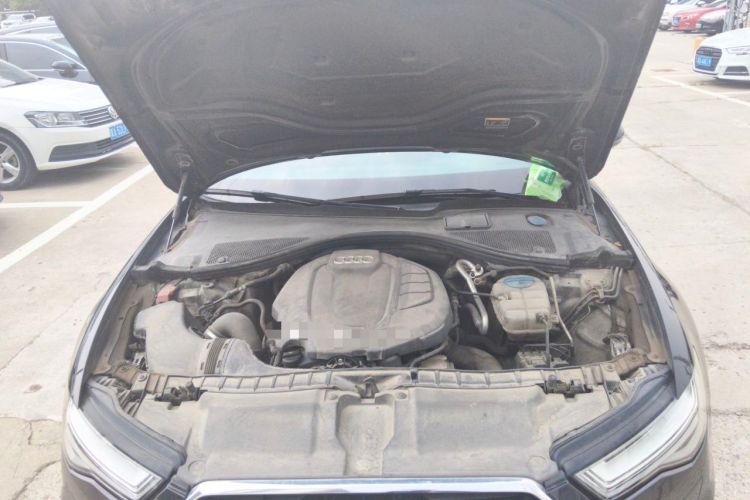 Used Audi A6L 2018 30th Anniversary Edition 35 TFSI Fashion Model Engine Bay