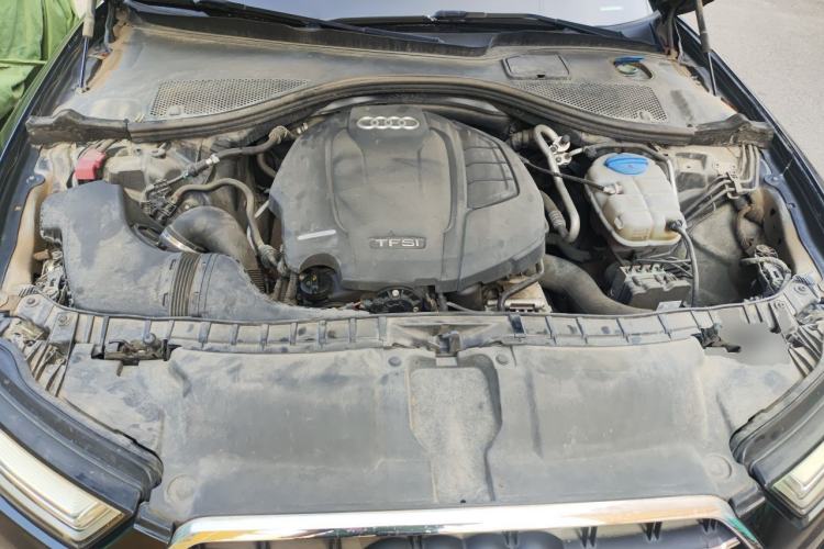 Used Audi A6L 2018 30th Anniversary Edition 35 TFSI Fashion Model Engine Bay