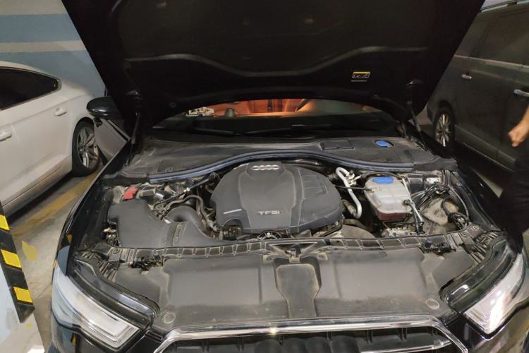 Used Audi A6L 2018 30th Anniversary Edition TFSI Trendy Model Engine Bay