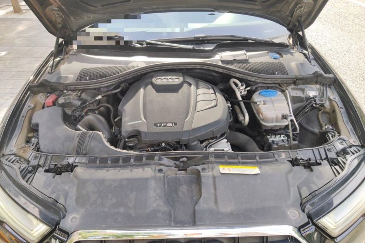 Used Audi A6L 2018 30th Anniversary Edition 35 TFSI Fashion Model Engine Bay