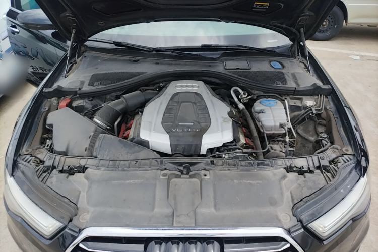 Used Audi A6L 2018 30th Anniversary Edition 45 TFSI quattro Sport model Engine Bay