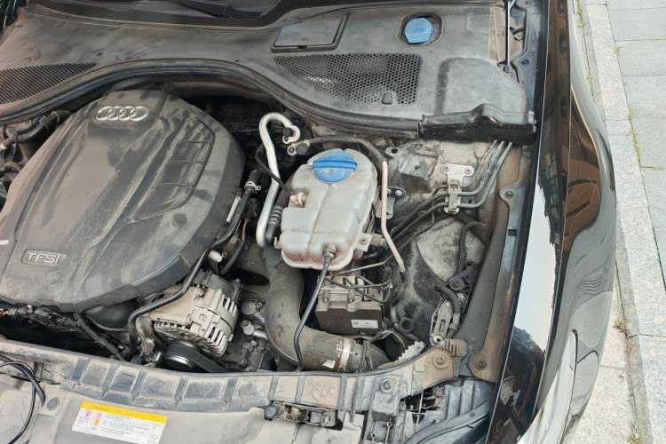 Used Audi A6L 2018 30th Anniversary Edition TFSI Trendy Model Engine Bay Left