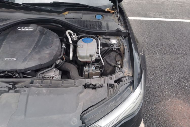 Used Audi A6L 2018 30th Anniversary Edition TFSI Trendy Model Engine Bay Left