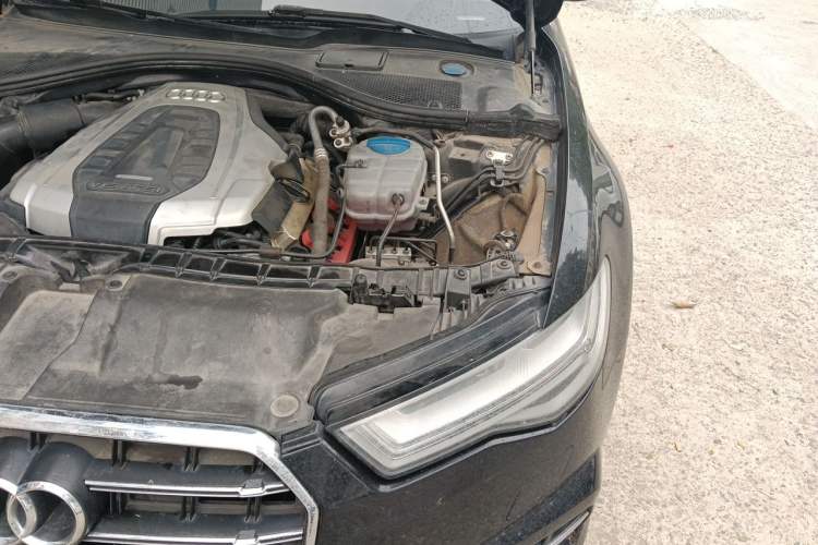 Used Audi A6L 2018 30th Anniversary Edition 45 TFSI quattro Sport model Engine Bay Left