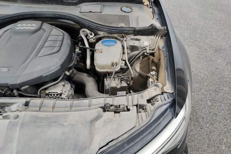 Used Audi A6L 2018 35 TFSI Collector's Edition Engine Bay Left
