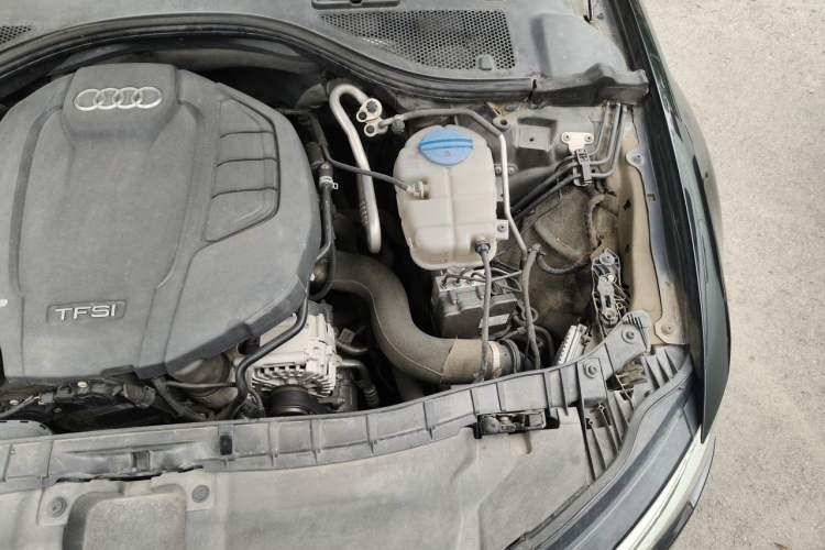 Used Audi A6L 2018 30th Anniversary Edition 35 TFSI Fashion Model Engine Bay Left