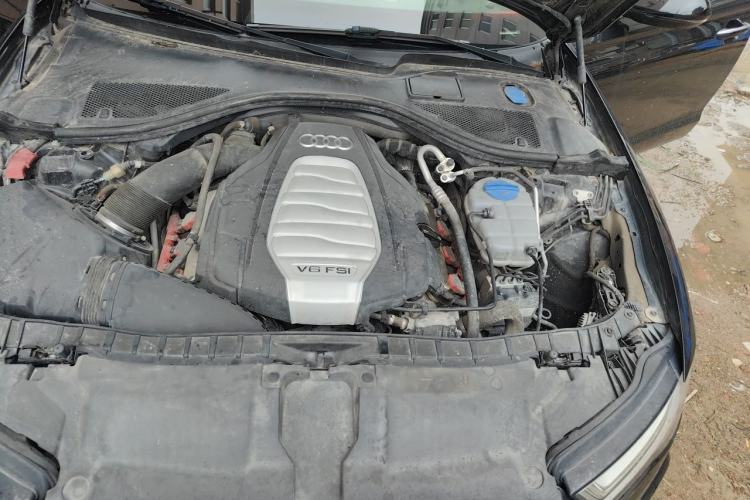Used Audi A6L 2018 30th Anniversary Edition 30 FSI Style Model Engine Bay Left