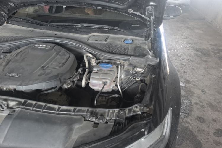 Used Audi A6L 2018 30th Anniversary Edition TFSI Trendy Model Engine Bay Left