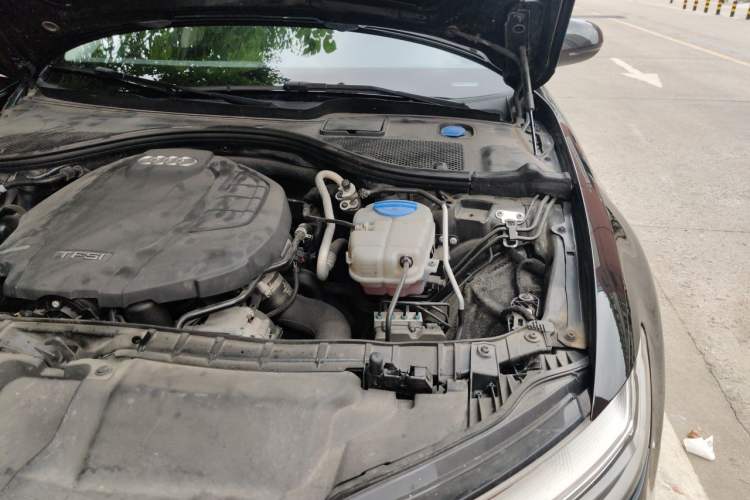 Used Audi A6L 2018 30th Anniversary Edition 35 TFSI Fashion Model Engine Bay Left