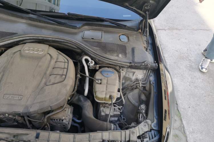Used Audi A6L 2018 35 TFSI Collector's Edition Engine Bay Left