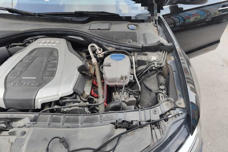 Used Audi A6L 2018 30th Anniversary Edition 45 TFSI quattro Sport model Engine Bay Left