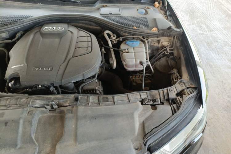 Used Audi A6L 2018 30th Anniversary Edition 35 TFSI Sport Edition Engine Bay Left