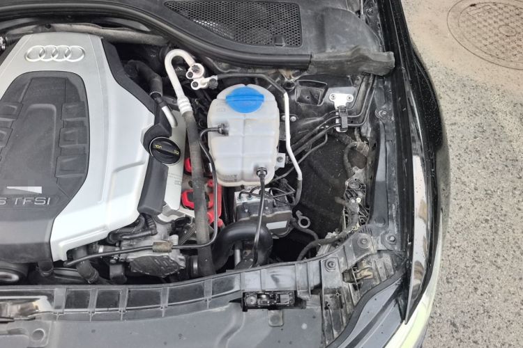 Used Audi A6L 2018 30th Anniversary Edition 45 TFSI quattro Sport model Engine Bay Left