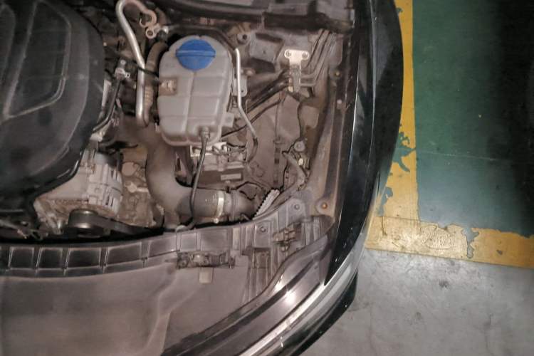 Used Audi A6L 2018 35 TFSI Collector's Edition Engine Bay Left