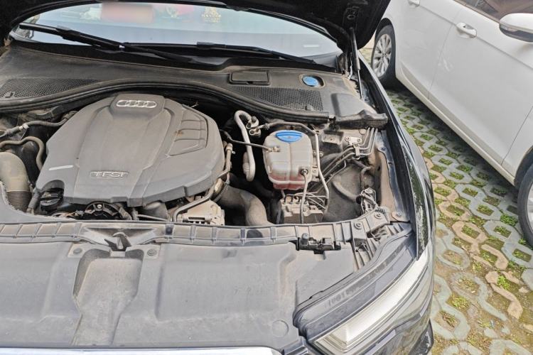 Used Audi A6L 2018 35 TFSI Collector's Edition Engine Bay Left
