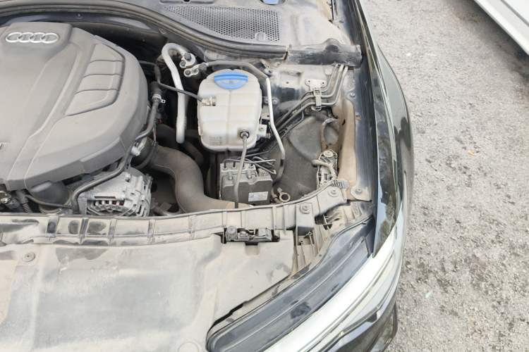 Used Audi A6L 2018 30th Anniversary Edition TFSI Trendy Model Engine Bay Left