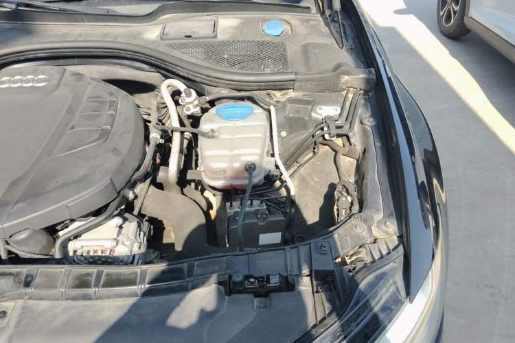 Used Audi A6L 2018 30th Anniversary Edition TFSI Trendy Model Engine Bay Left
