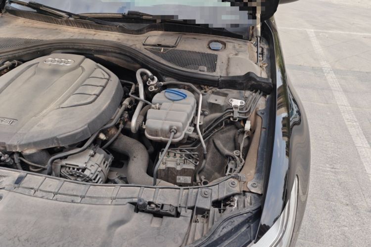 Used Audi A6L 2018 30th Anniversary Edition TFSI Trendy Model Engine Bay Left