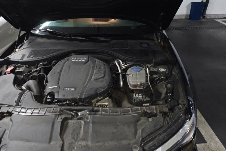 Used Audi A6L 2018 30th Anniversary Edition 35 TFSI Fashion Model Engine Bay Left