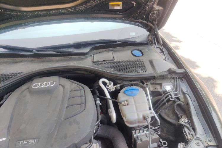 Used Audi A6L 2018 30th Anniversary Edition 35 TFSI Fashion Model Engine Bay Left