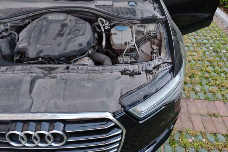 Used Audi A6L 2018 30th Anniversary Edition TFSI Trendy Model Engine Bay Left