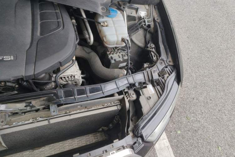 Used Audi A6L 2018 TFSI Collector's Edition Engine Bay Left