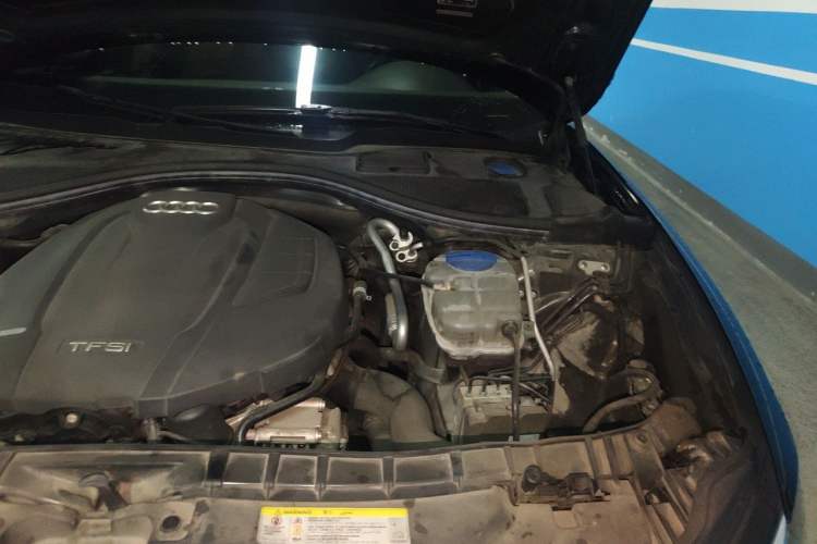 Used Audi A6L 2018 30th Anniversary Edition 35 TFSI Sport Edition Engine Bay Left