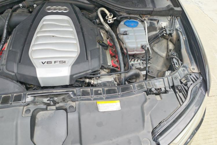 Used Audi A6L 2018 30th Anniversary Edition 30 FSI Style Model Engine Bay Left