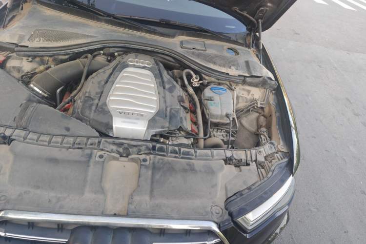 Used Audi A6L 2018 30th Anniversary Edition 30 FSI Style Model Engine Bay Left