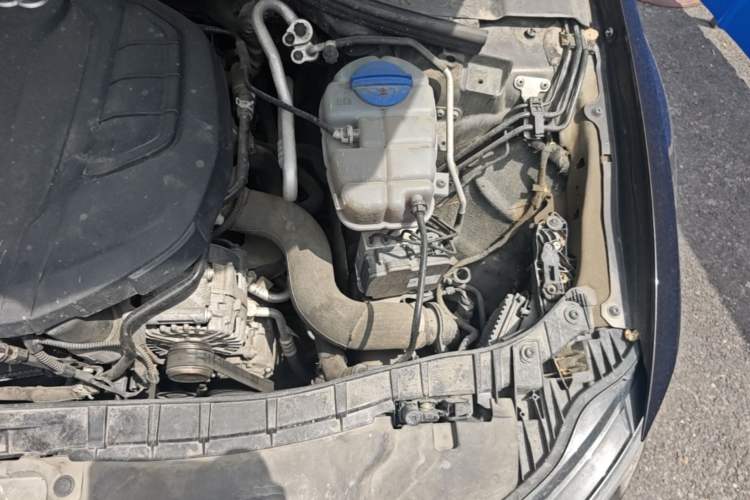 Used Audi A6L 2018 30th Anniversary Edition TFSI Trendy Model Engine Bay Left