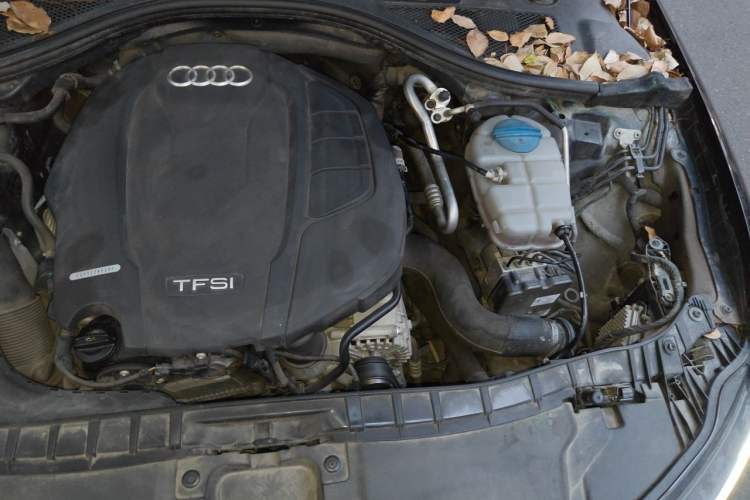 Used Audi A6L 2018 30th Anniversary Edition TFSI Trendy Model Engine Bay Left