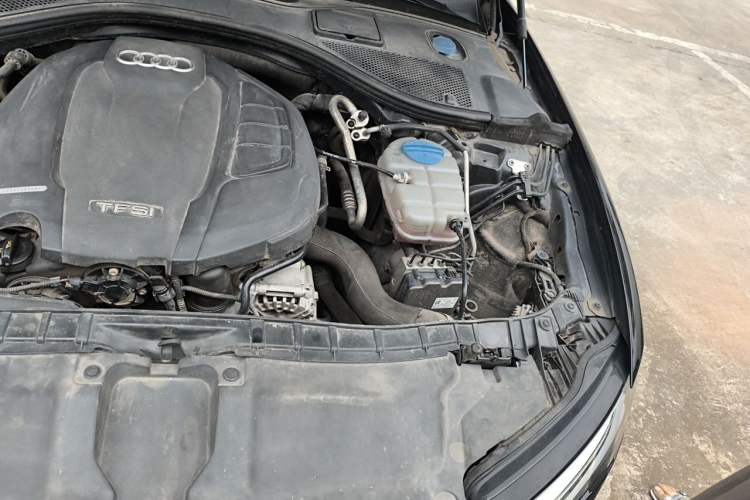 Used Audi A6L 2018 30th Anniversary Edition TFSI Trendy Model Engine Bay Left
