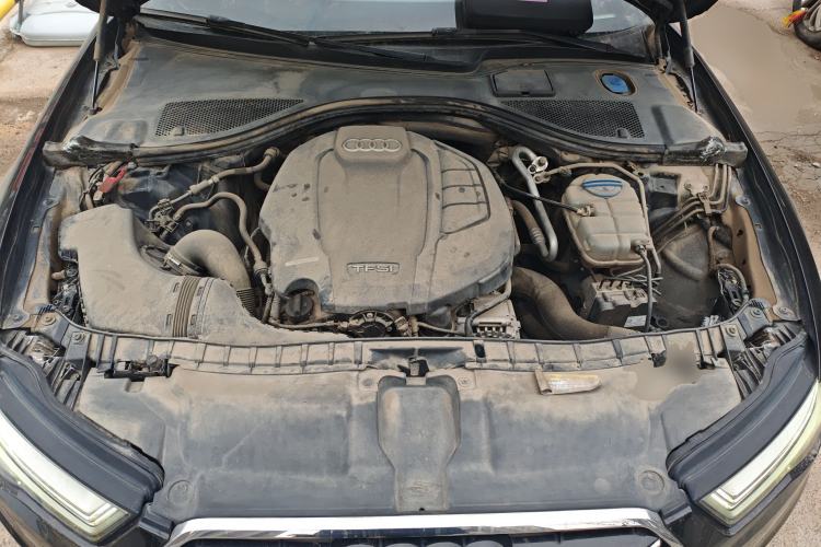 Used Audi A6L 2018 30th Anniversary Edition 35 TFSI Fashion Model Engine Bay