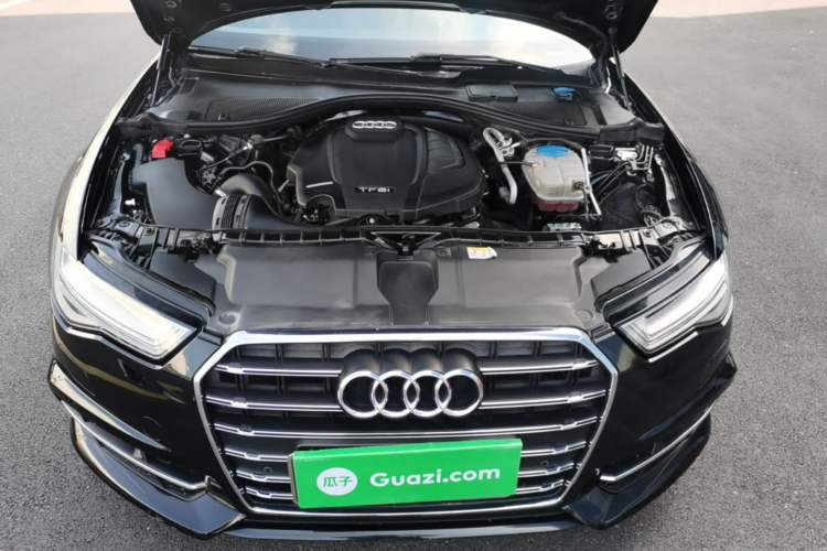 Used Audi A6L 2018 30th Anniversary Edition 35 TFSI Fashion Model Engine Bay