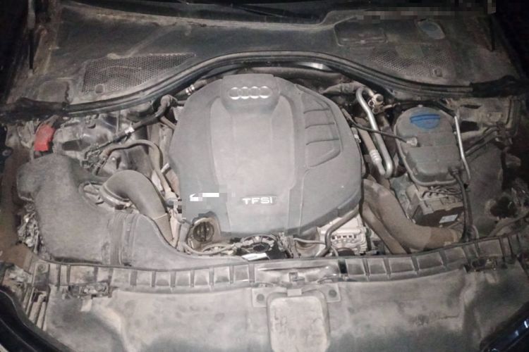 Used Audi A6L 2018 30th Anniversary Edition 35 TFSI Fashion Model Engine Bay