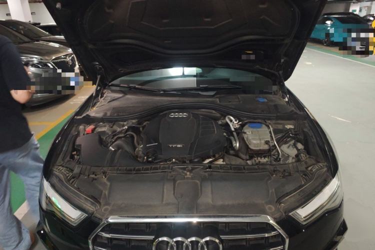 Used Audi A6L 2018 30th Anniversary Edition 35 TFSI Fashion Model Engine Bay
