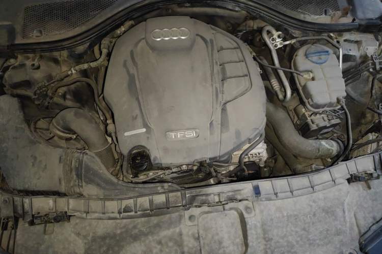 Used Audi A6L 2018 30th Anniversary Edition 35 TFSI Sport Edition Engine Bay