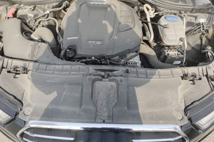 Used Audi A6L 2018 35 TFSI Collector's Edition Engine Bay