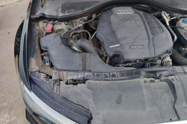 Used Audi A6L 2018 30th Anniversary Edition 35 TFSI Fashion Model Engine Bay Right