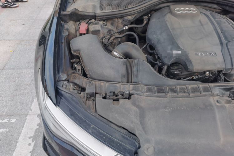 Used Audi A6L 2018 30th Anniversary Edition 35 TFSI Fashion Model Engine Bay Right