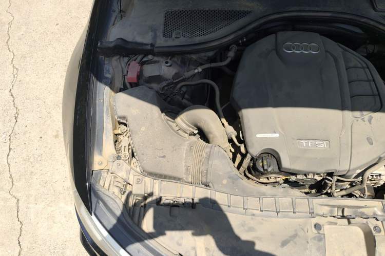 Used Audi A6L 2018 35 TFSI Collector's Edition Engine Bay Right