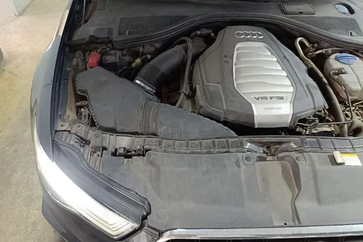 Used Audi A6L  Engine Bay Right