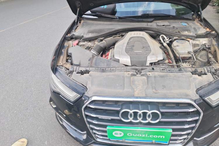 Used Audi A6L 2018 30th Anniversary Edition 45 TFSI quattro Sport model Engine Bay Right