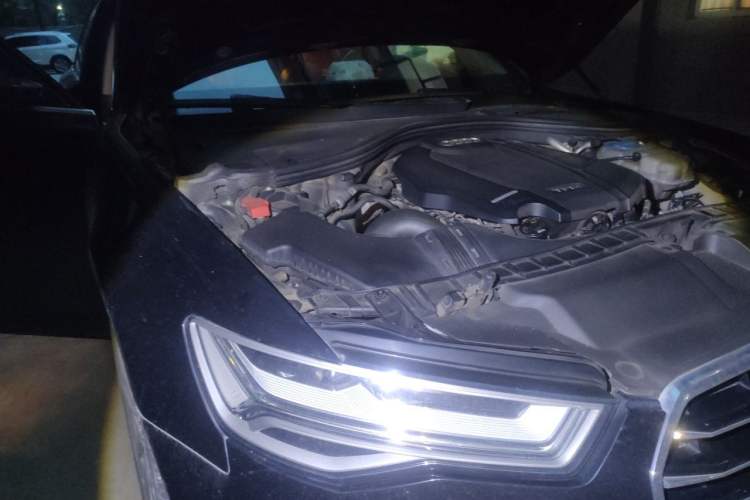 Used Audi A6L 2018 30th Anniversary Edition TFSI Trendy Model Engine Bay Right