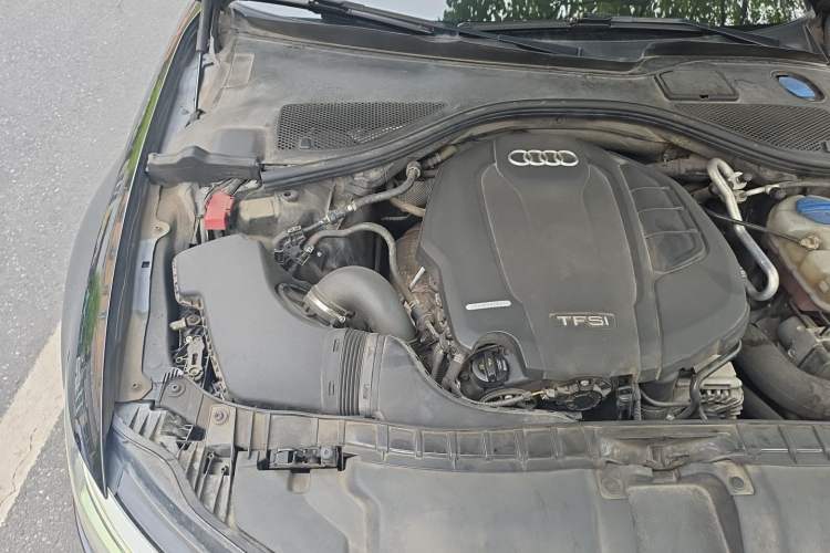 Used Audi A6L 2018 30th Anniversary Edition 35 TFSI Sport Edition Engine Bay Right