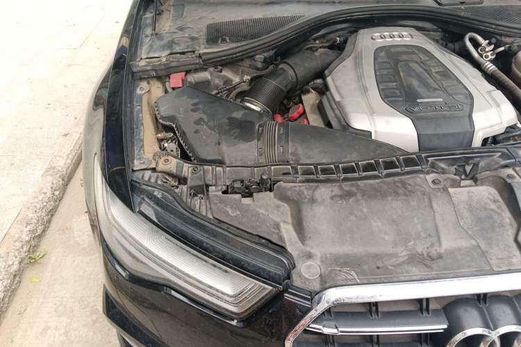 Used Audi A6L 2018 30th Anniversary Edition 45 TFSI quattro Sport model Engine Bay Right