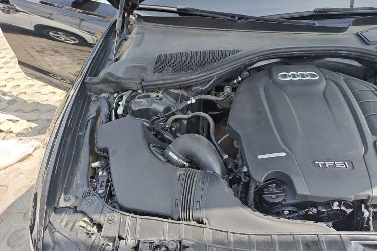 Used Audi A6L 2018 30th Anniversary Edition TFSI Trendy Model Engine Bay Right