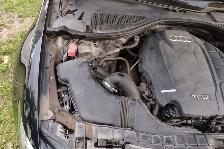 Used Audi A6L 2018 30th Anniversary Edition 35 TFSI Fashion Model Engine Bay Right