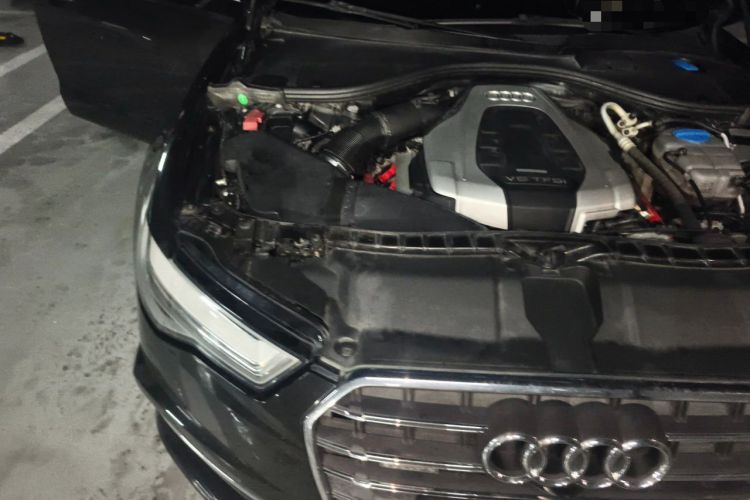 Used Audi A6L 2018 30th Anniversary Edition 45 TFSI quattro Sport model Engine Bay Right