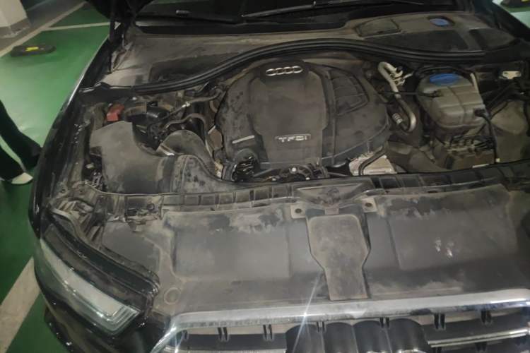 Used Audi A6L 2018 30th Anniversary Edition 35 TFSI Fashion Model Engine Bay Right